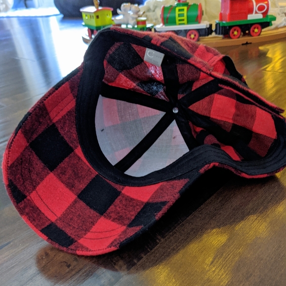 ❗ SOLD ❗Red Buffalo Check Adjustable Ball Cap - Picture 3 of 5